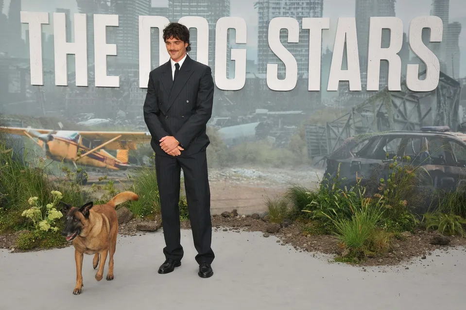  Jacob Elordi na premiére svojho nového filmu The Dog Stars.