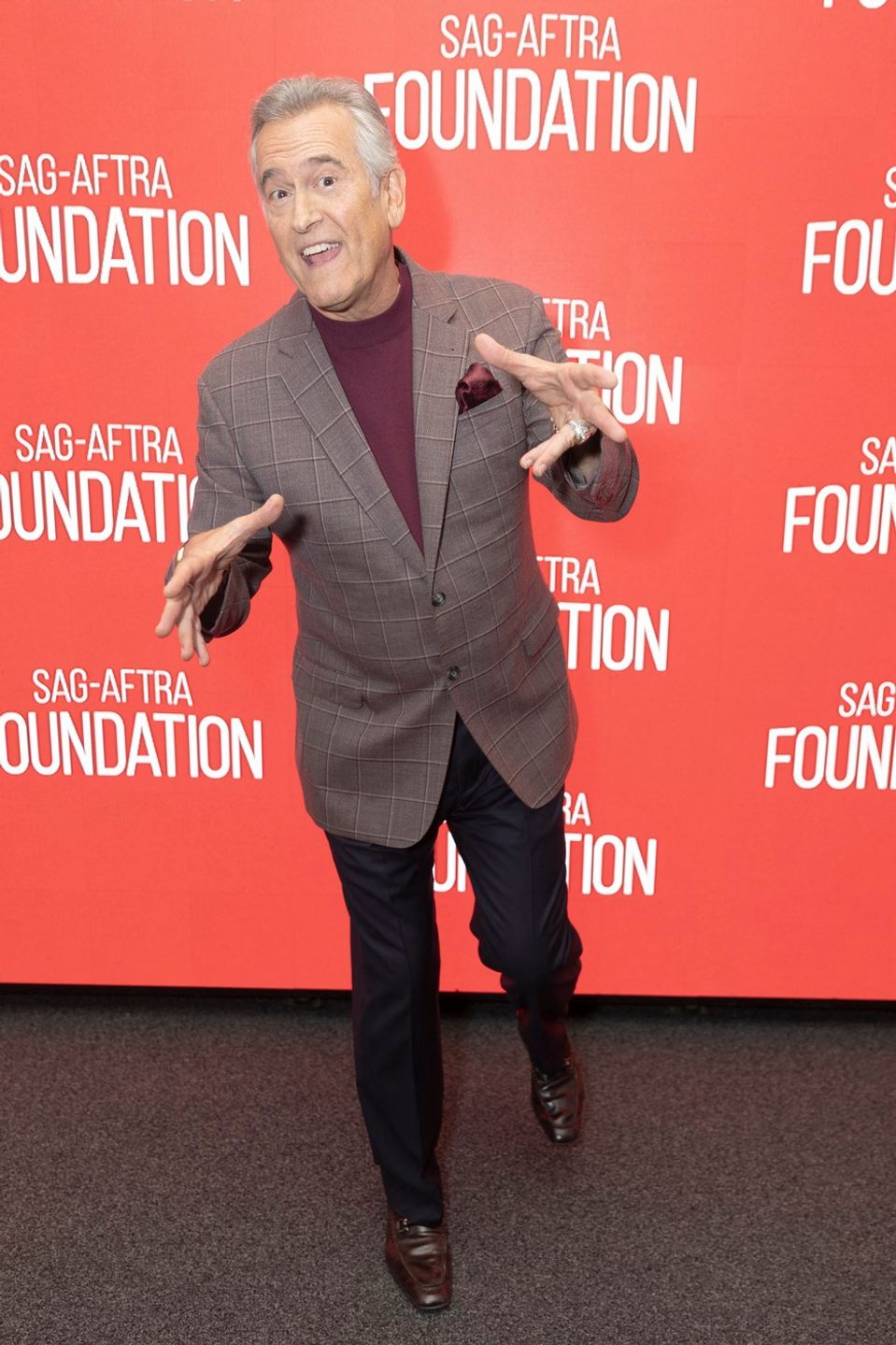 Bruce Campbell 