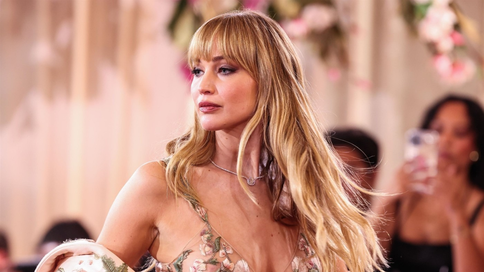 Jennifer Lawrence priznala plastiku