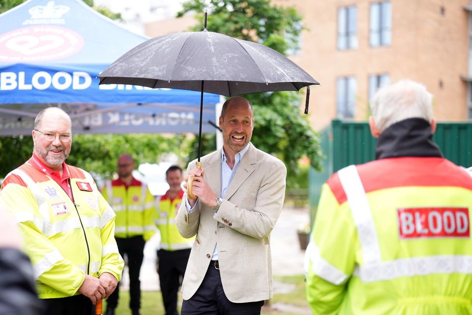 Princ William na návšteve charitatívnej organizácie Norfolk Blood Bikes. 