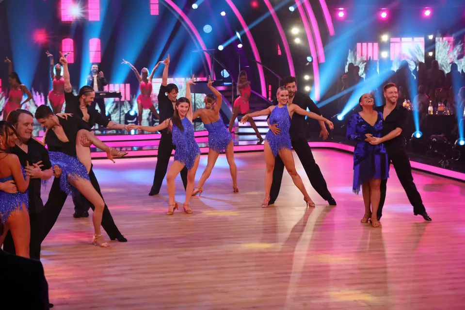 Let's Dance - salsa maratón