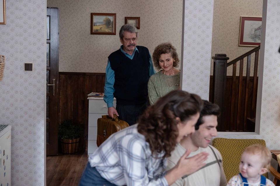 Ivo Gogál, Jana Pilzová, Adriána Brnčalová a Kristián Baran v seriáli Sľub