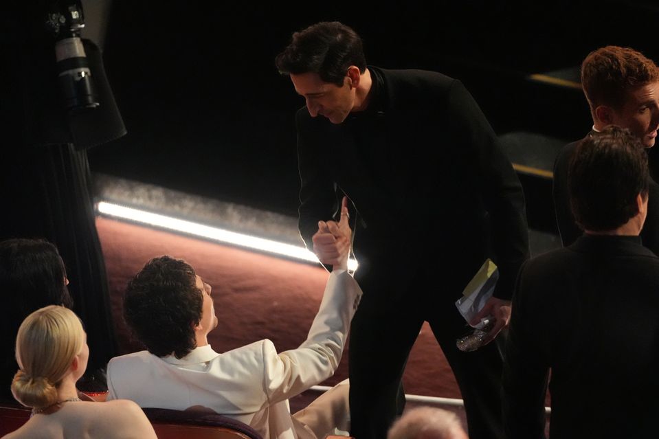 Timothée Chalamet a Adrien Brody na Oscaroch 2026