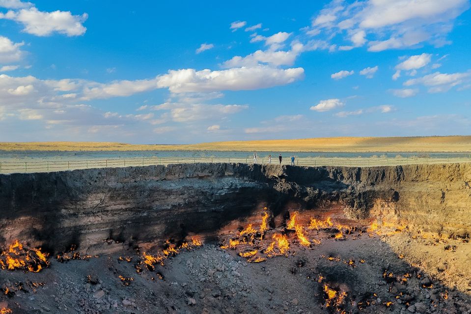 Darvaza Gas Crater (Dvere do pekla), Turkménsko
