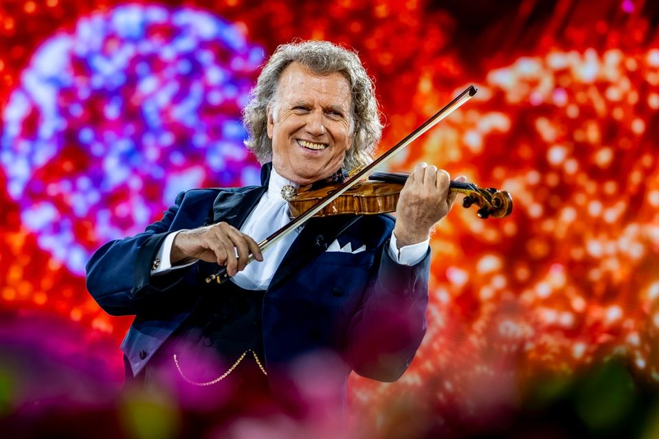 Koncert André Rieu na historickom námestí Vrijthof v holandskom Maastrichte.