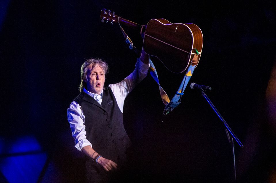 Paul McCartney sa stal prvým britským hudobníkom-miliardárom.