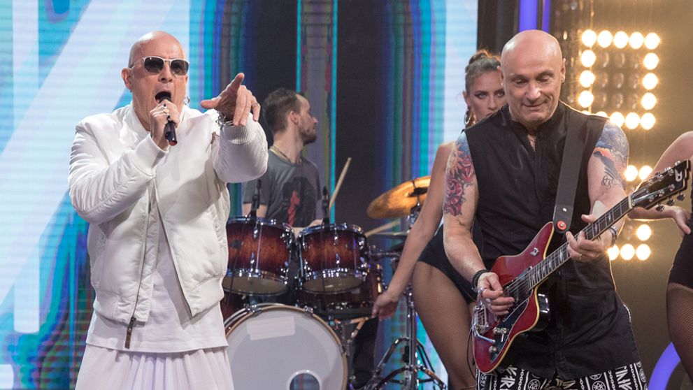 Autori hitu I'm too sexy v Chart Show. Pozrite sa, ako vyzerajú po rokoch