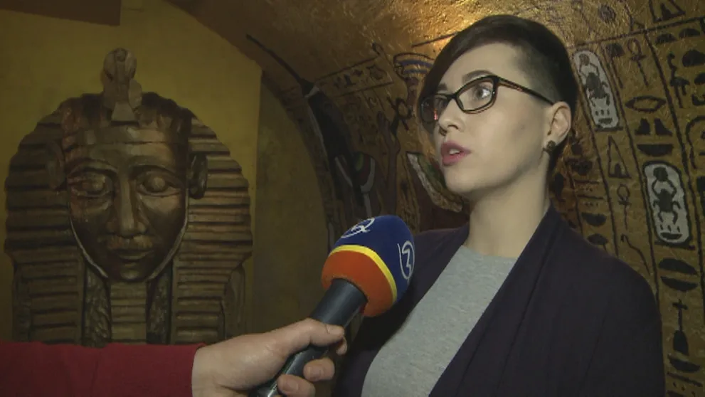 Sexy modelka vytasila svoj guľatý zadoček: Aj kachličky sa z neho ohli