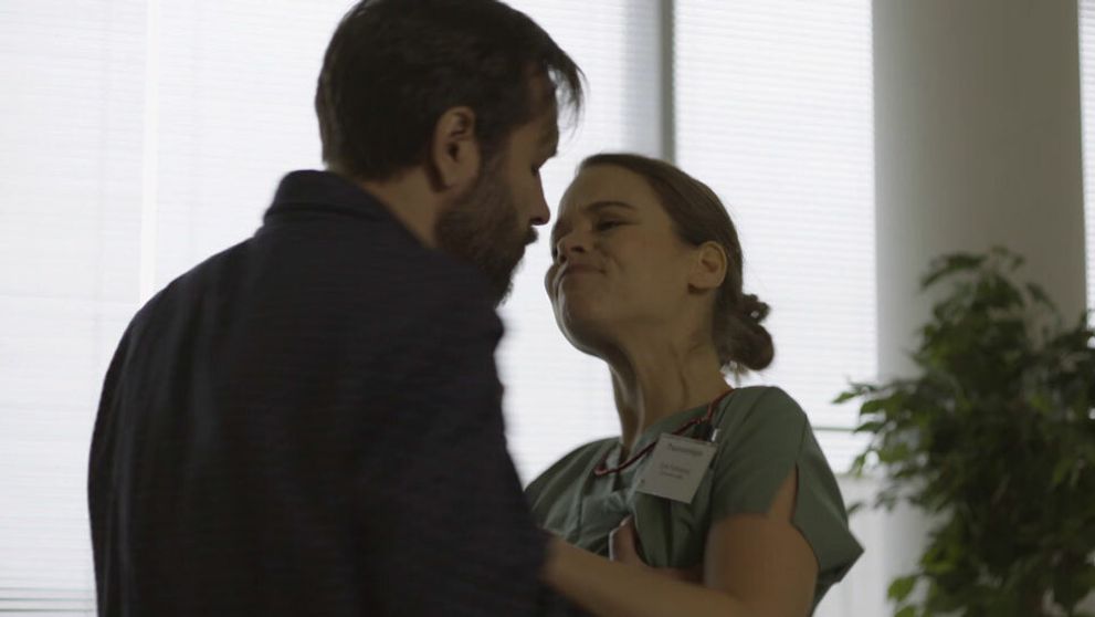 Ema uštedrí Tiborovi poriadnu facku. Ten to nenechá len tak