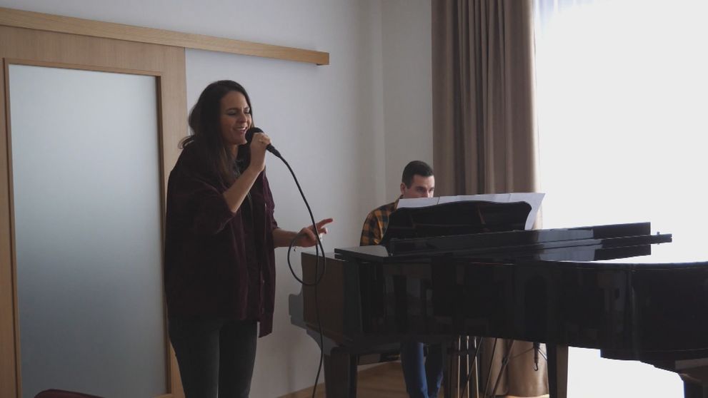 Markizácka redaktorka prespievala nový hit Adele: Jedným slovom nádhera