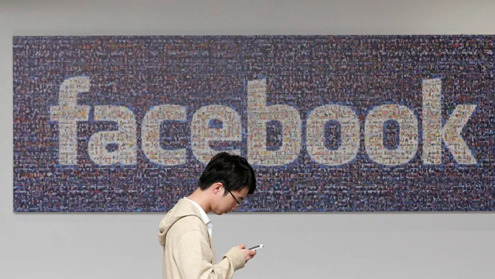 Facebook opäť sprísnil pravidlá: Tieto emotikony so sexuálnym podtónom končia