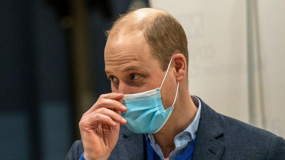 Princ William prehovoril o zdravotnom stave svojho starého otca