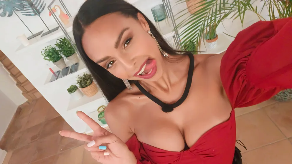 Mirka z Love Islandu v klipe známeho speváka. Spája ich ešte oveľa viac
