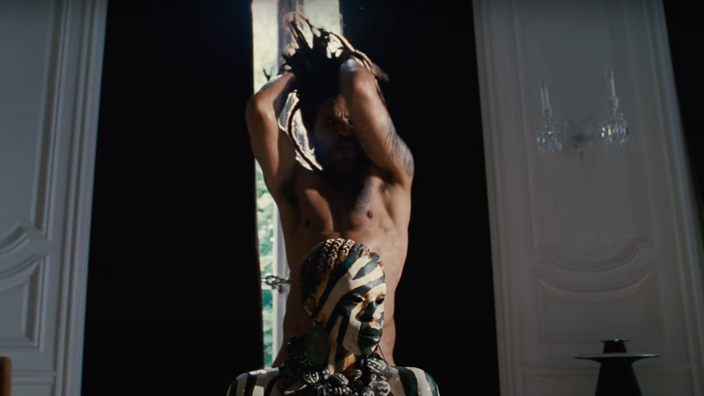 Len pre 18+! Holý Lenny Kravitz vo videu bez cenzúry