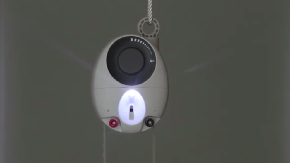 Vychytávka týždňa: Lampa, ktorá je poháňaná len gravitáciou
