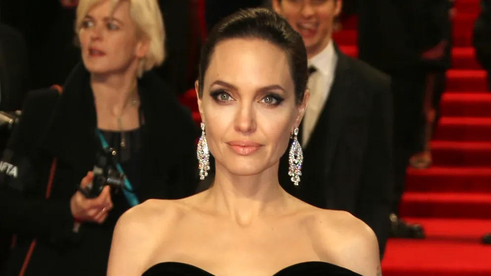 Angelina Jolie potešila fanúšikov. Konečne nevyzerala ako kostra