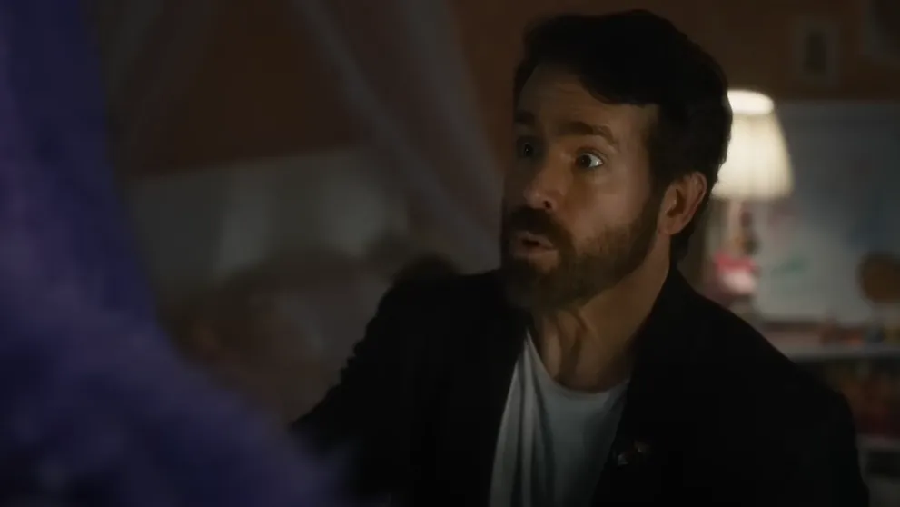 Nový film Johna Krasinskeho. Zahral si v ňom aj Ryan Reynolds