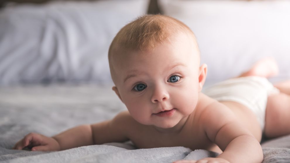 Najväčšie bábätko českého šoubiznisu? Uhádnete, ktorá hviezda je jeho mamou?