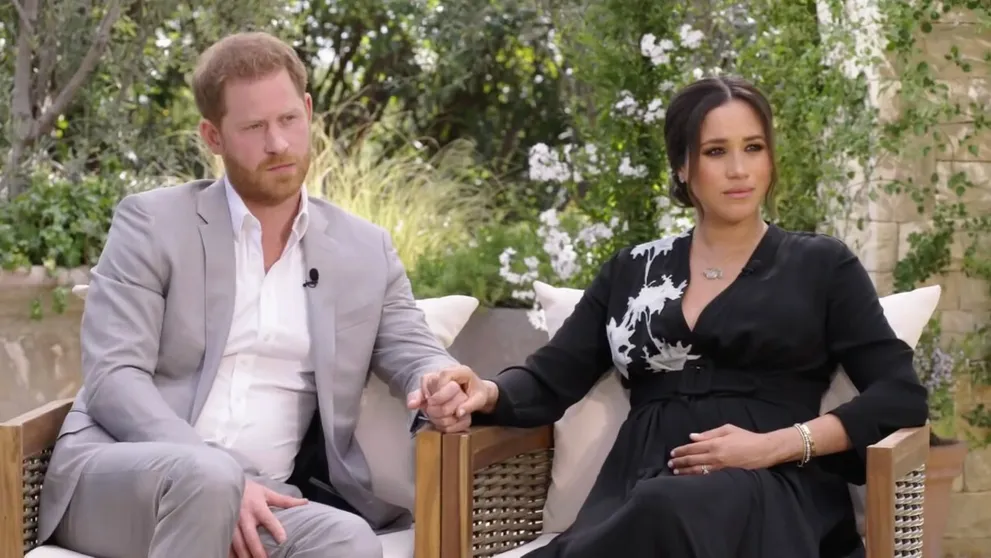 Meghan sa na kráľovskú rodinu nepripravila a nerozumie tomu, ako to v nej chodí, tvrdí odborníčka