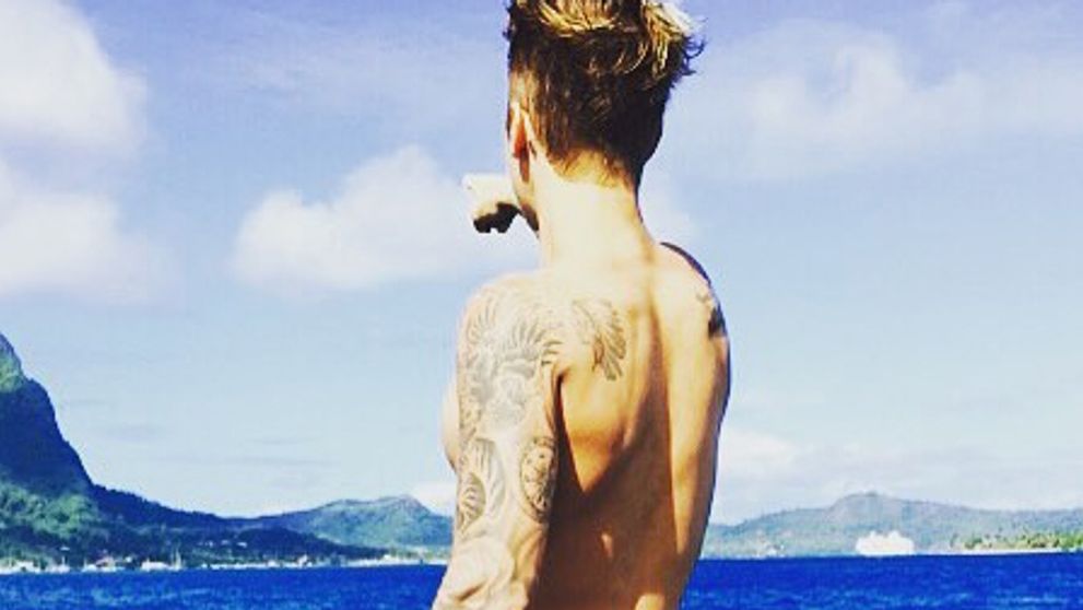 Úplne nahý Bieber! Fanúšičkám poslal horúci pozdrav z dovolenky