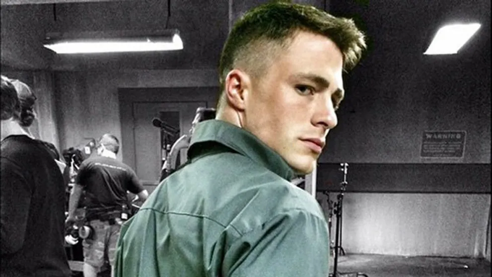Sexsymbol zo seriálu Arrow má takýto vkus: Toto by ste na Coltona nepovedali