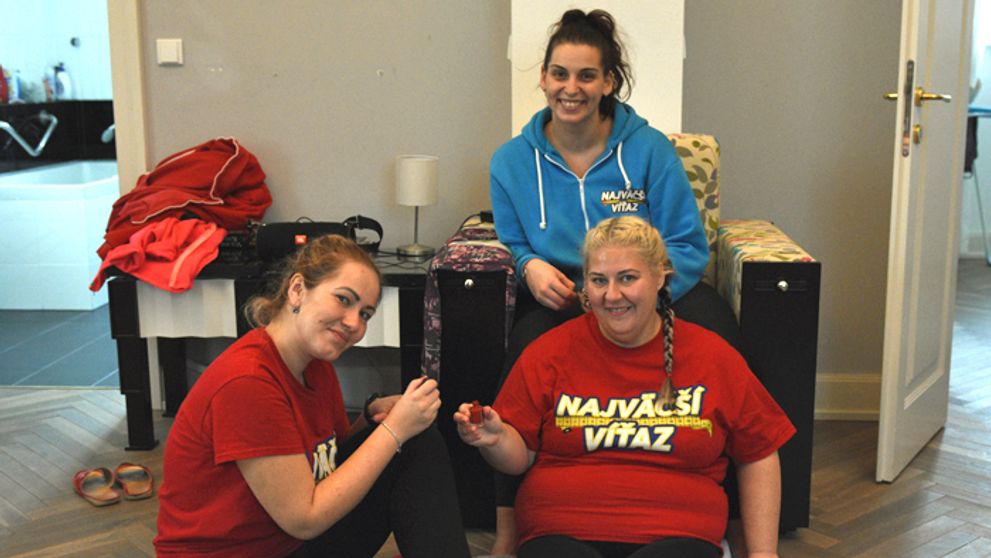 Skrášľovanie počas trojfázových tréningov? Spotreba laku na nechty je brutálna!