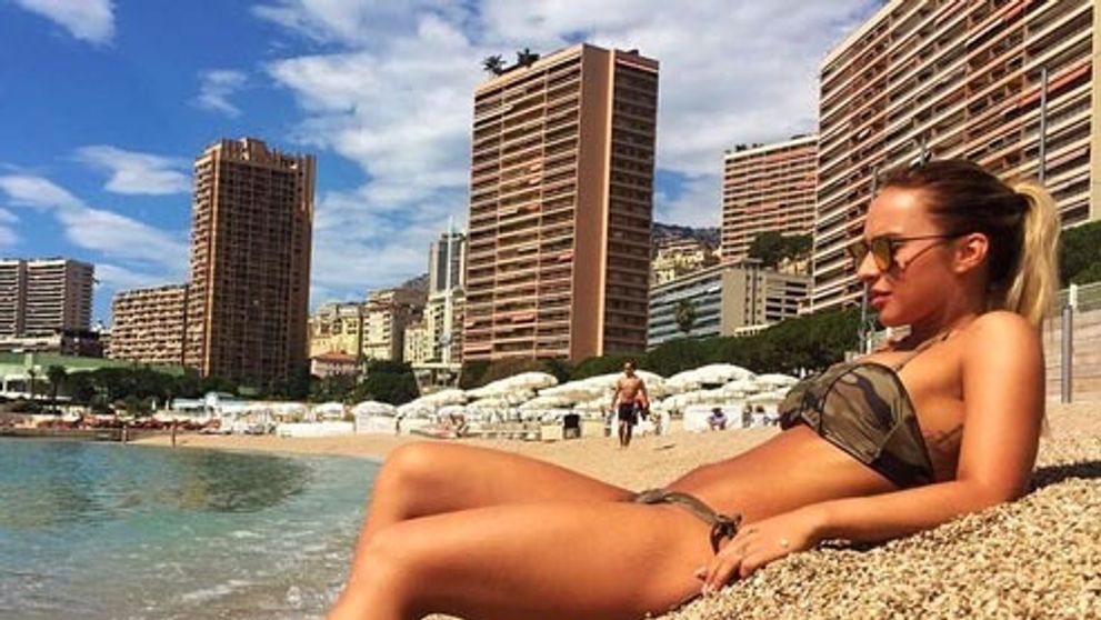 Sexica Mokráňová! Na pláži bola určite neprehliadnuteľná