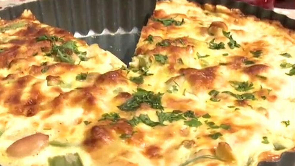 Kukuričný quiche so špargľou a kozím syrom