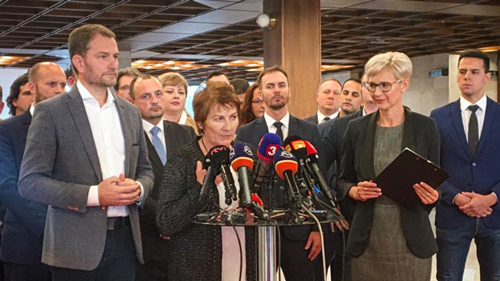 Rado je na roztrhanie: Tentoraz má o neho záujem pohľadný muž!
