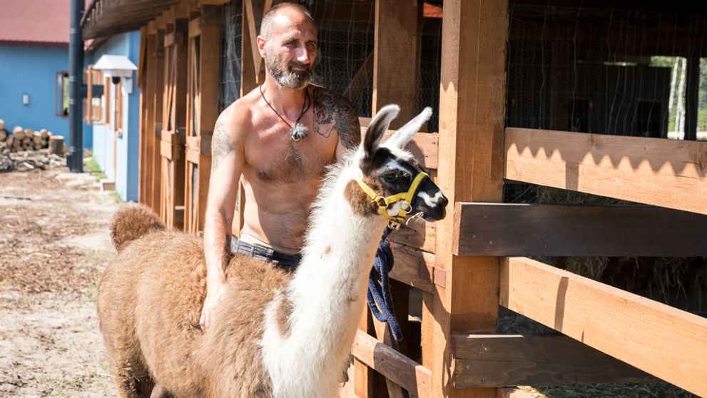 Exfarmár Peter sa predviedol v plnej paráde! Nečakaná prepadovka u ďalšej známej tváre