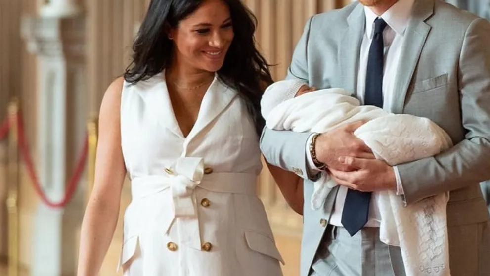 Meghan ukázala zaguľatené bruško a Archieho: Bože, to je podoba!