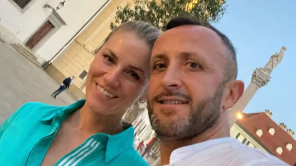 Nočné žúrky v Bratislave? Pozrite, ako Ondrej upokojuje manželku