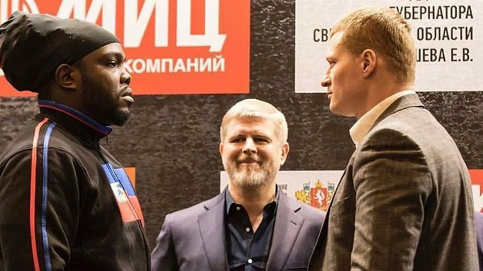 Súboj Povetkin vs. Stiverne sa nekoná: Rus neprešiel antidopingovou kontrolou