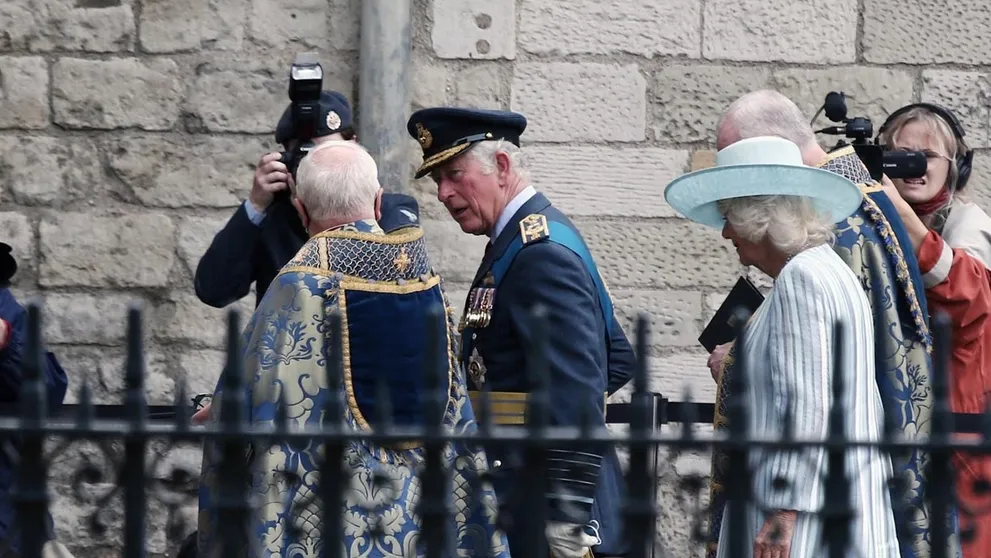 Ďalšie problémy v kráľovskej rodine: Zasiahnuť musela polícia