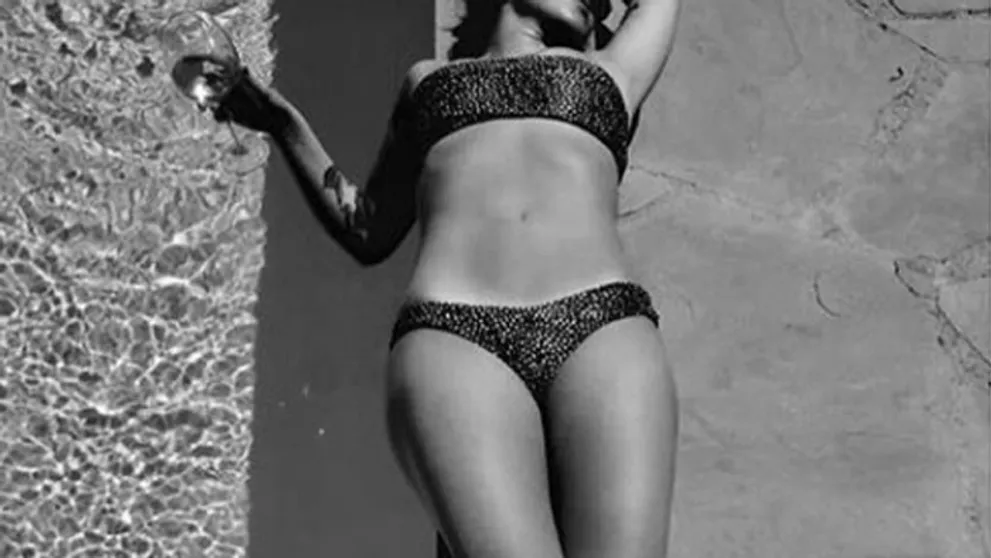 To je ale telo! Speváčka ukázala sexy postavičku v bikinách