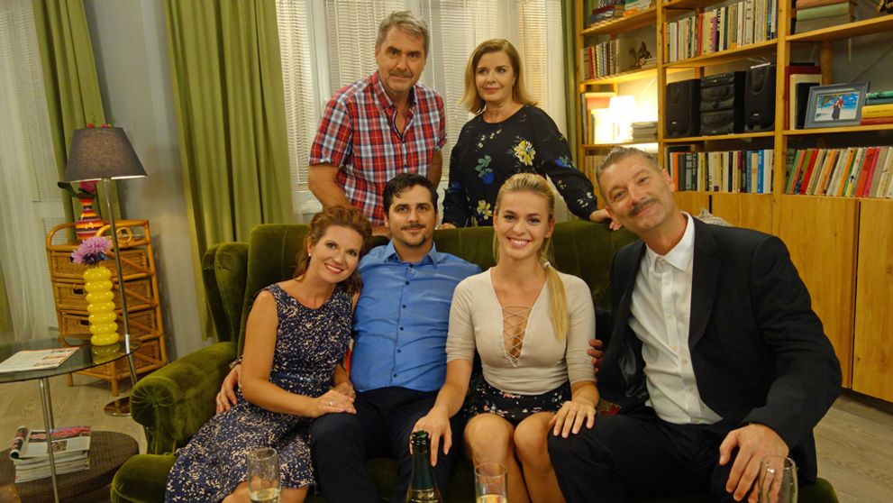 Najnovšie zábery z kultového sitkomu: V novej sérii sa pripravte na zmeny!