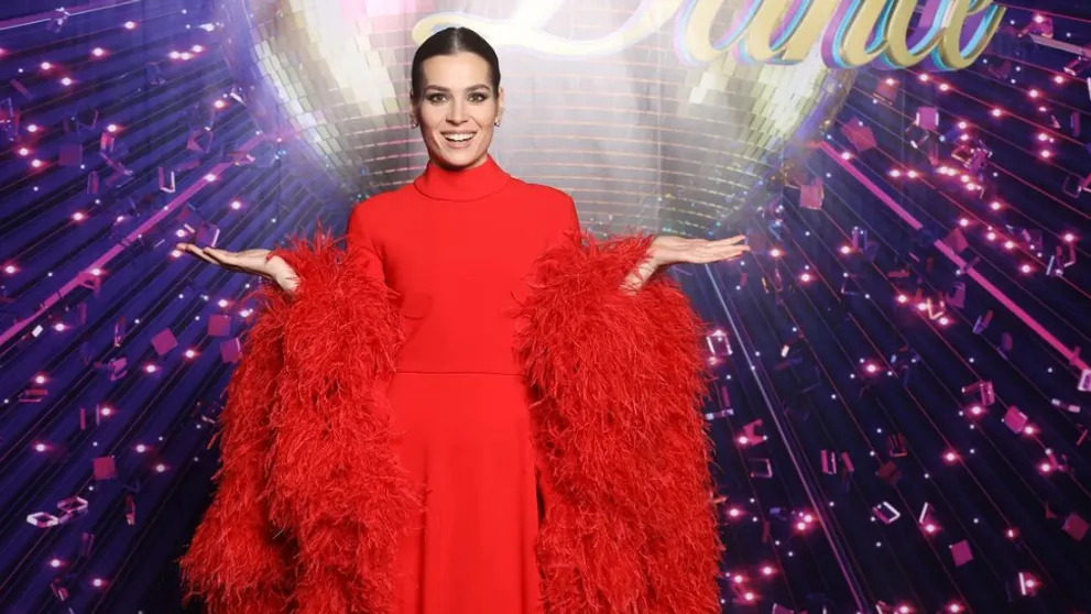 Lucia Hlaváčková ako kráľovná večera. Takto sa nosí červená!