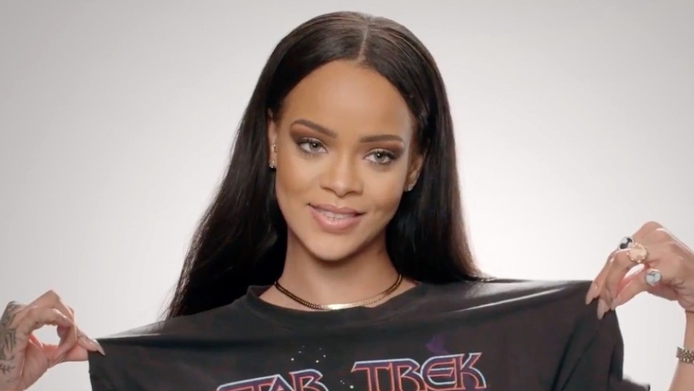 Fanúšikovia bláznia! Rihanna nafotila fotky v sexy spodnej bielizni