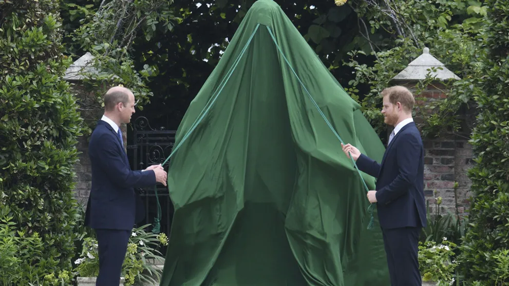 Stretnutie, ktoré očakával celý svet: Harry a William bok po boku