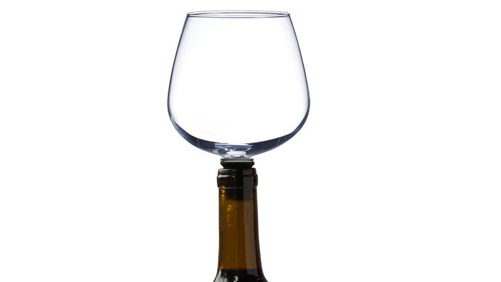 Vychytávka týždňa: Aj pitie z fľaše môže mať svoju noblesu