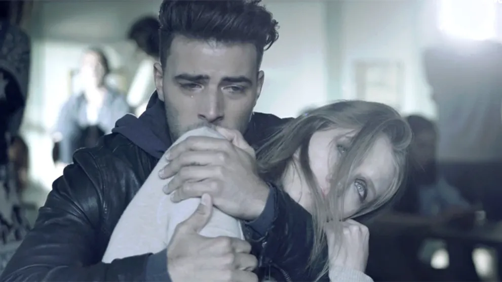 Nenapraviteľný: Jencarlos Canela potešil fanúšičky novým klipom!