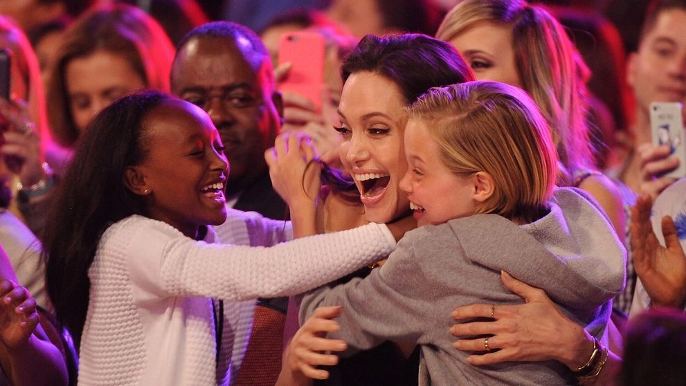 Angelina po operácií na verejnosti. Zažiarila na Kids' Choice Awards