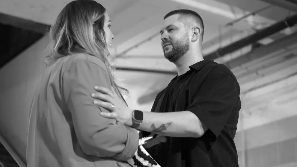 Vyzerá to takto normálne aj u nich doma? No amen tma...