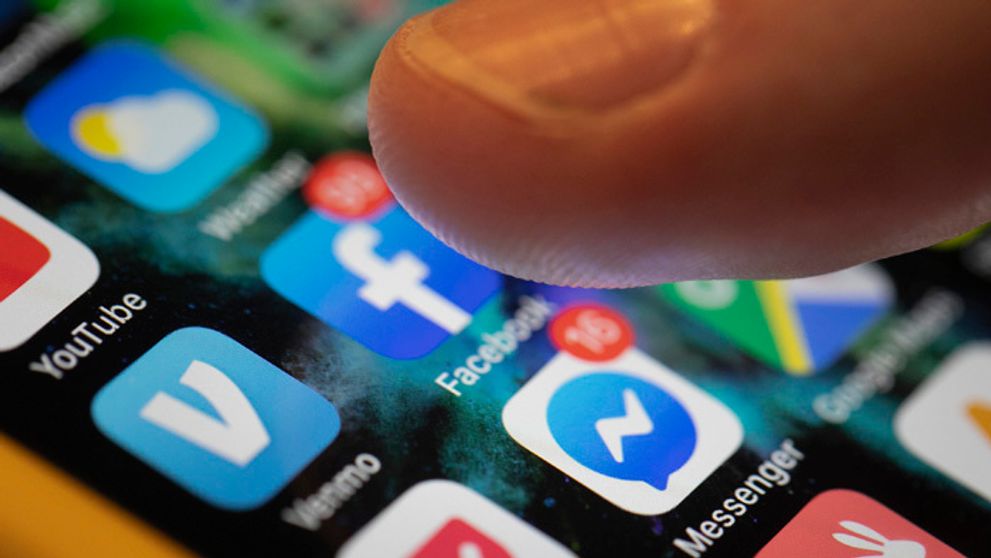 Spoločnosť Facebook plánuje zmeniť svoj názov, tvrdí americký portál