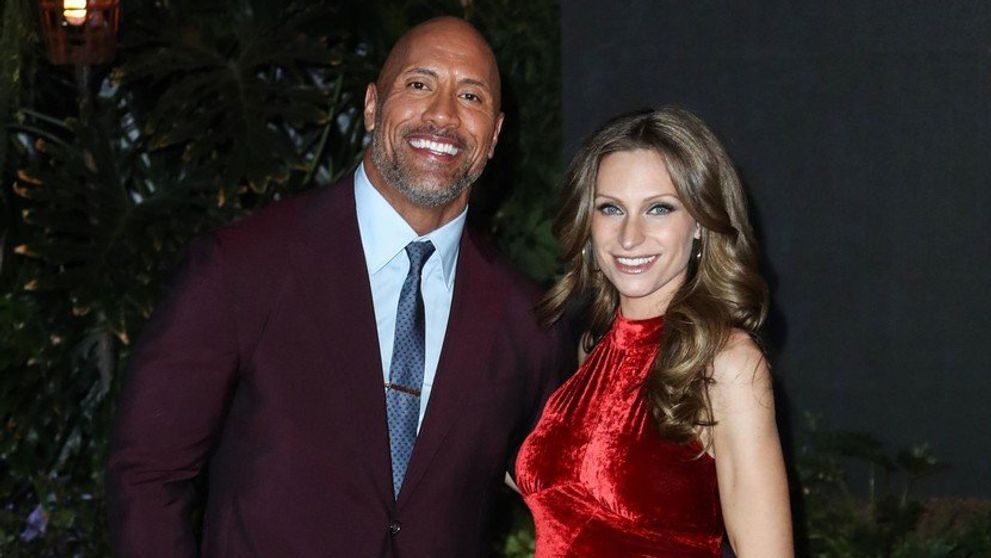 The Rock sa stane opäť otcom. Prezradil aj pohlavie bábätka