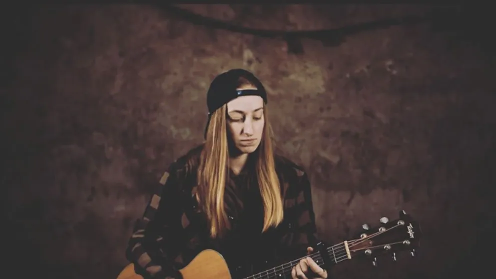 Barbora vám opäť vyrazí dych. Tentoraz ako drsná rockerka