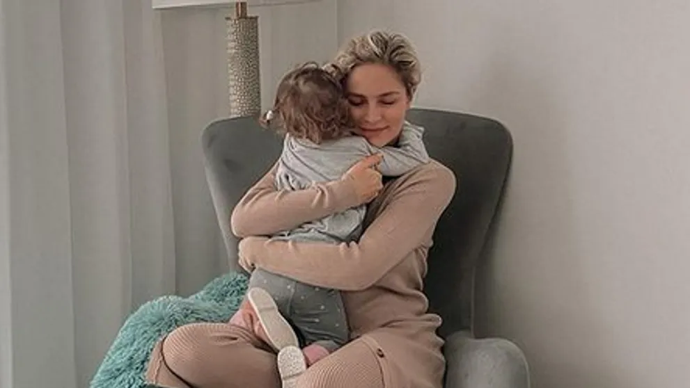 Krásna budúca dvojnásobná mama: Ivana fanúšikom vyráža dych