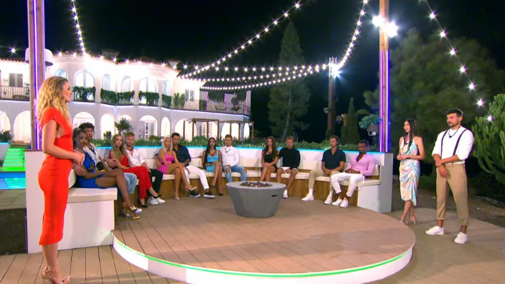 Love Island opustili dvaja muži. Prvé slová po odchode z vily