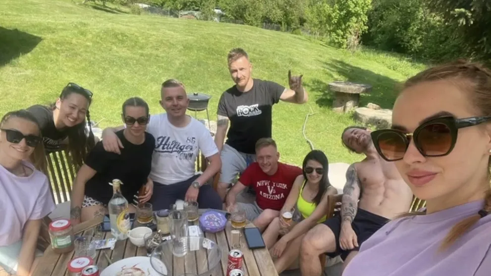 Veľké stretnutie účastníkov Svadby: Takto si užívajú na chate