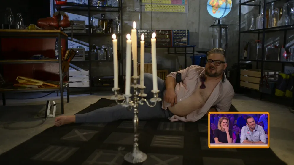 Seriózny vedátor Karol: V takejto sexy polohe ste ho ešte nikdy nevideli!